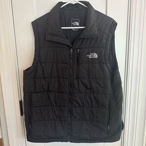 The North Face Black Puffer Vest Primaloft Outerwear